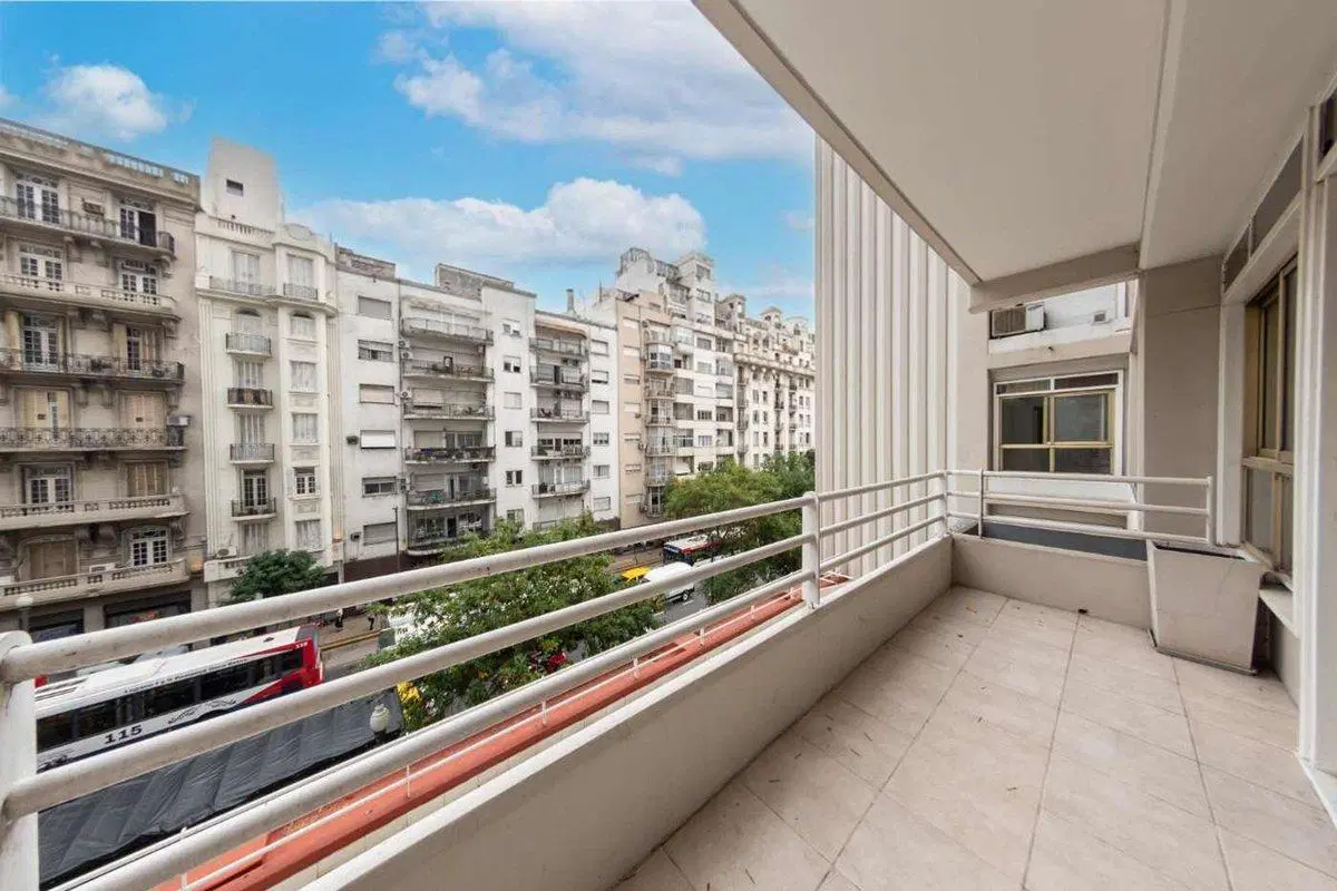 VENTA DEPTO 7 AMBIENTES VIVIENDA APTO PROFESIONAL 3