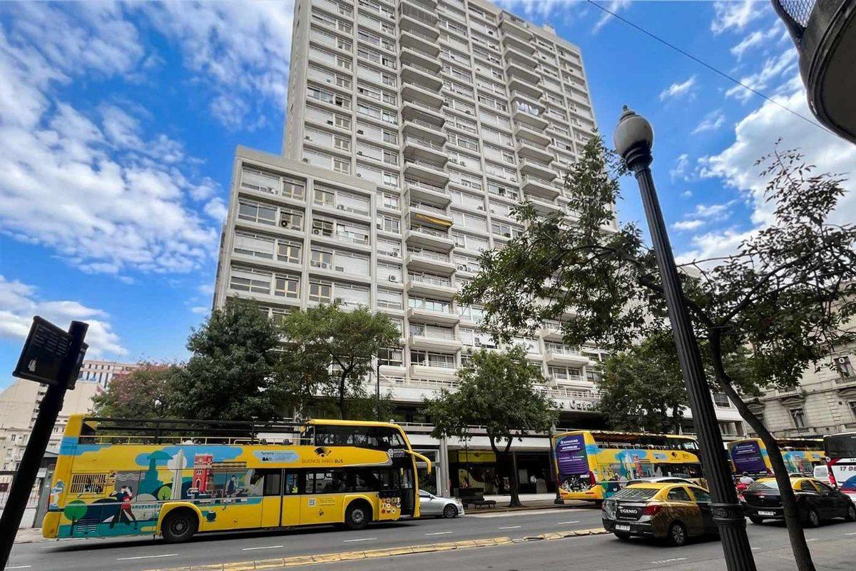 VENTA DEPTO 7 AMBIENTES VIVIENDA APTO PROFESIONAL