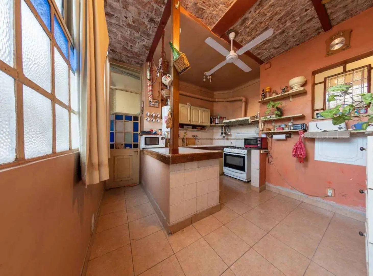 VENTA 3 AMBIENTES EN CASCO HISTÓRICO EN MONSERRAT 4