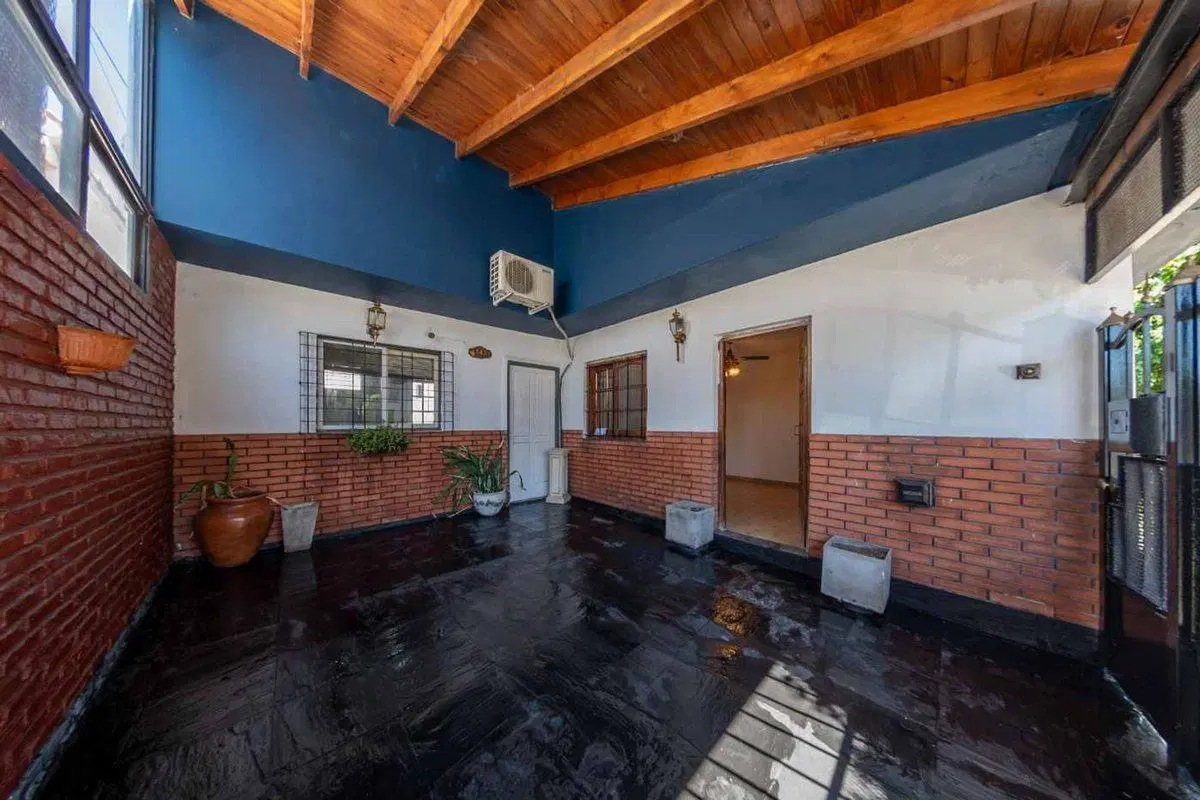 VENTA PH 5 AMB AL FRENTE CON PATIO Y COCHERA 5