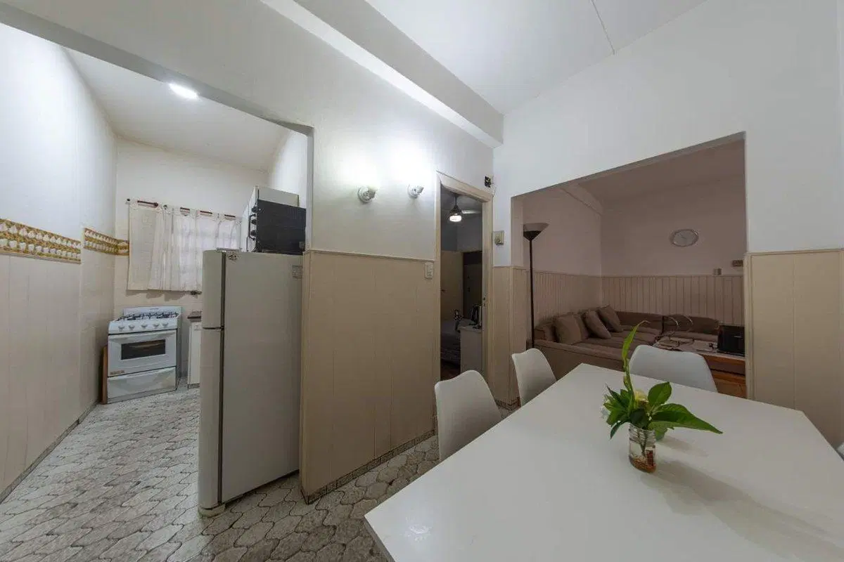 VENTA PH 3 AMBIENTES CON PATIO EN LANUS ESTE 4
