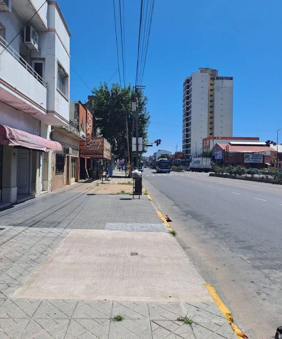 Venta terreno c/ local y vivienda-Lanús Oeste 5