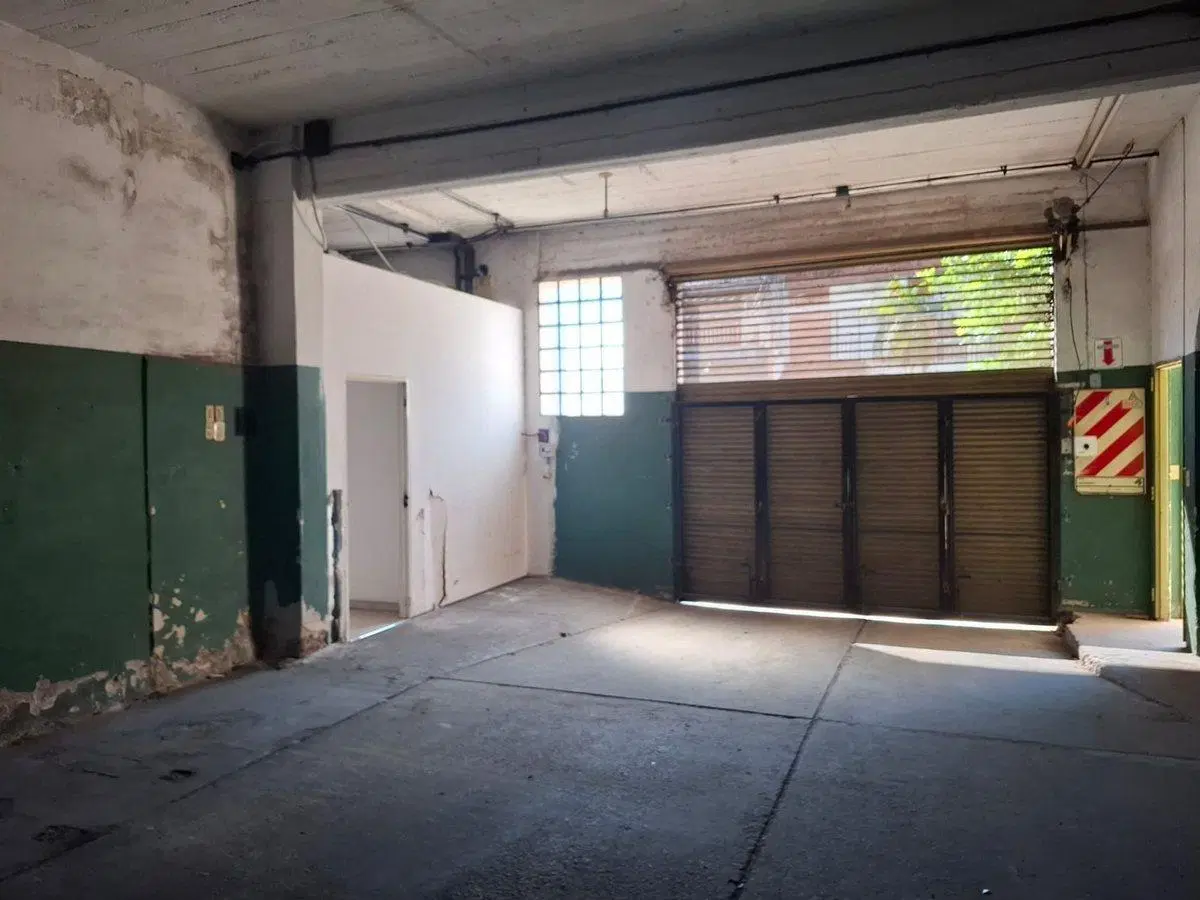 VENTA GALPON 1200 MTS.  - LANÚS OESTE 3