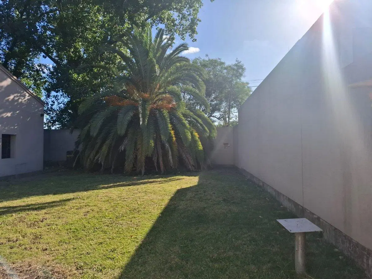 VENTA LOTE 950 MTS.  CON GALPONES Y VIVIENDA 3