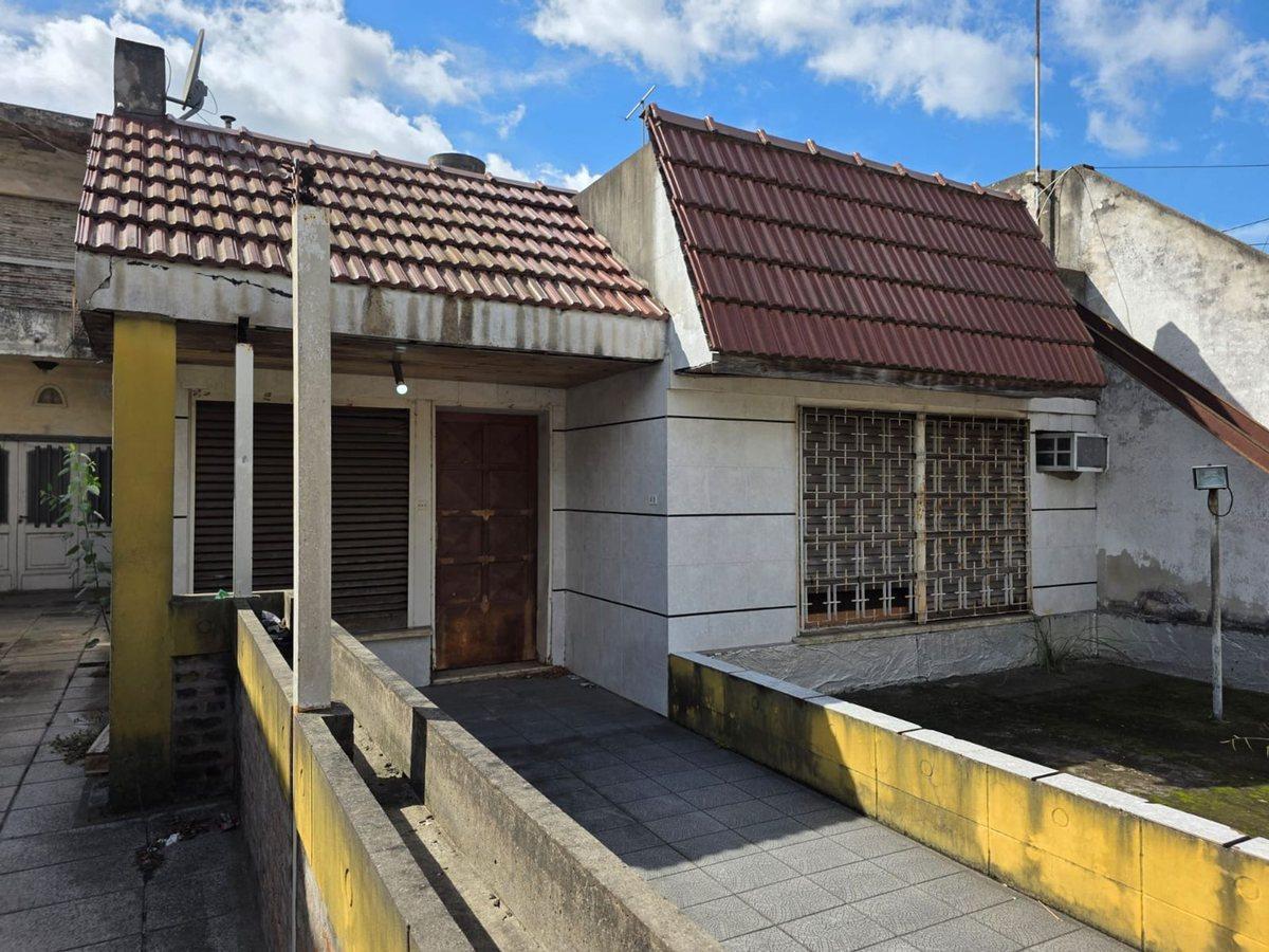 VENTA CASA A RECICLAR 6 AMB SAN MARTIN