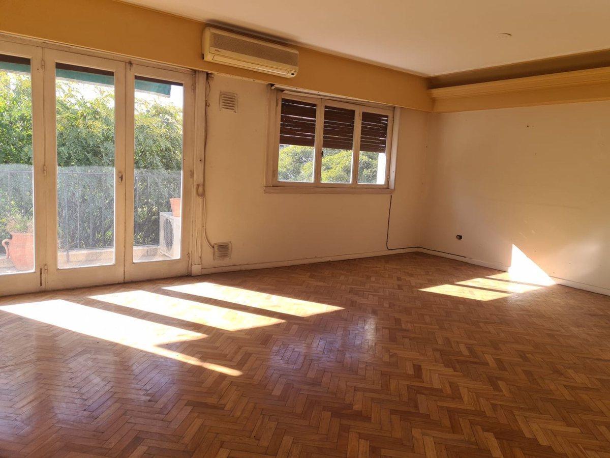 VENTA , DEPARTAMENTO 4AMB CON BALCÓN AL FRENTE