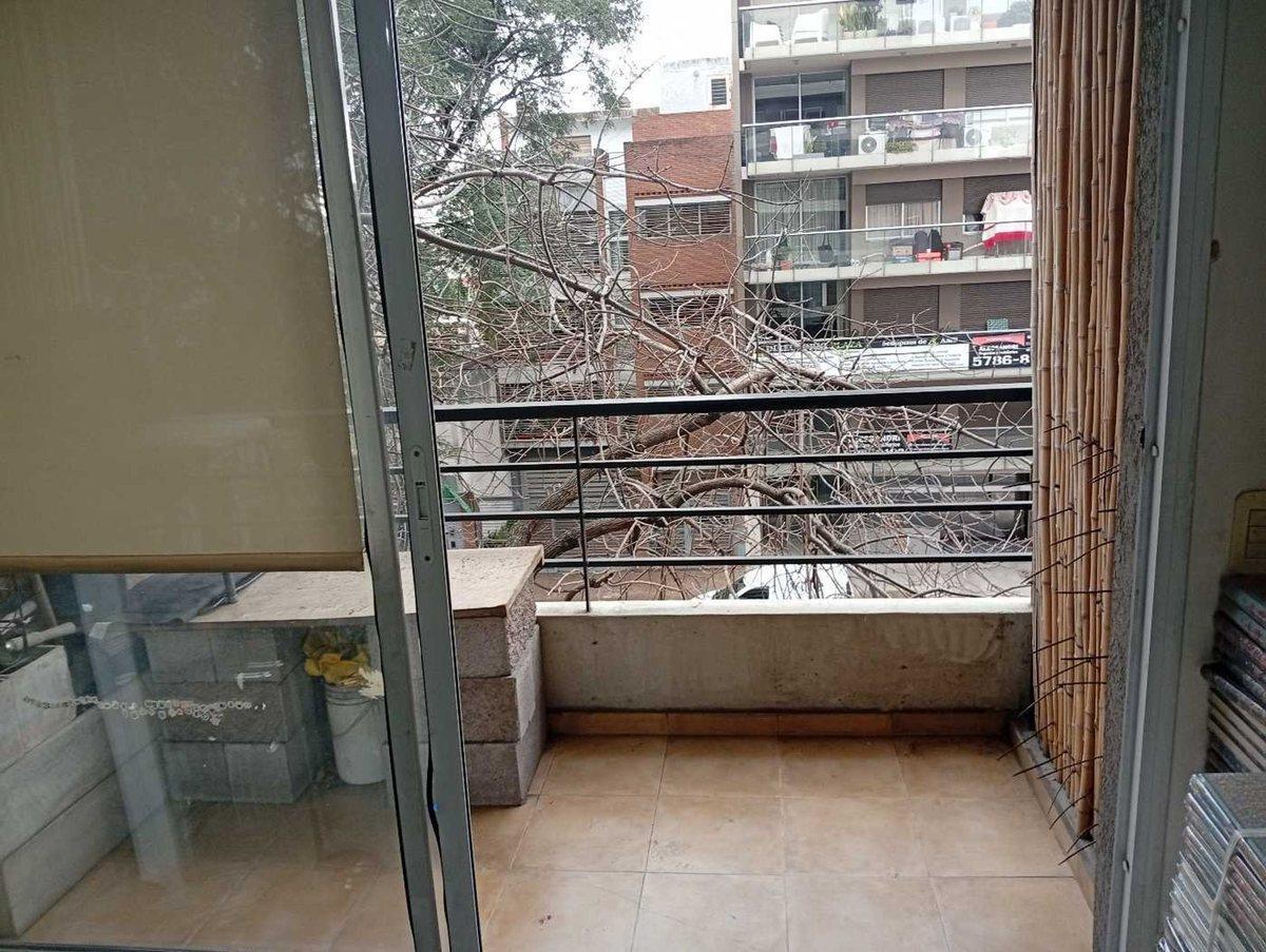 Foto de VENTA MONOAMBIENTE C/COCHERA Y BAULERA EN FLORES, imagen 5