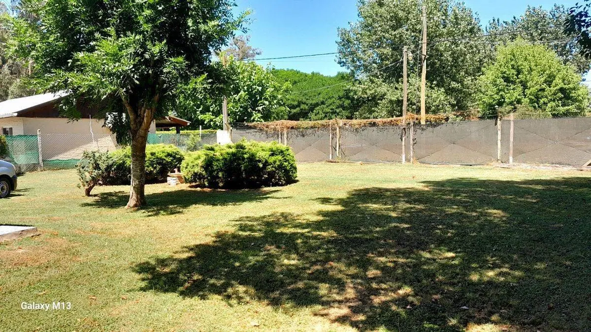 VENTA-CASA C/PARQUE 1400m2 Y PILETA-CHASCOMÚS 2
