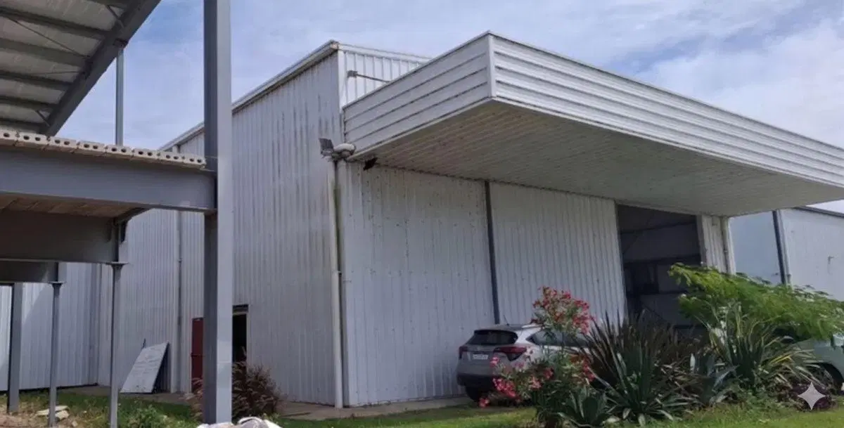 VENTA GALPONES Y LOTE LIBRE - POLO HUDSON 3