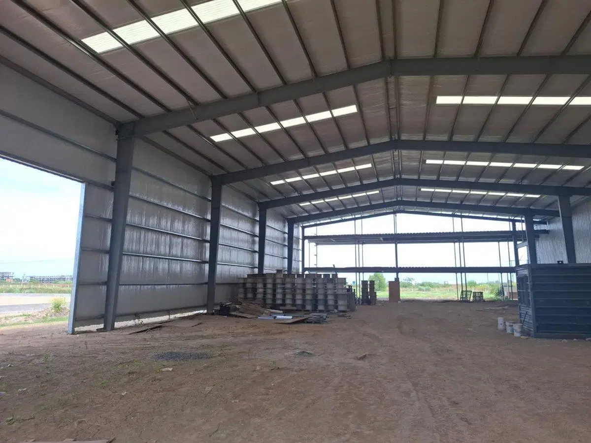 VENTA GALPONES Y LOTE LIBRE - POLO HUDSON 5
