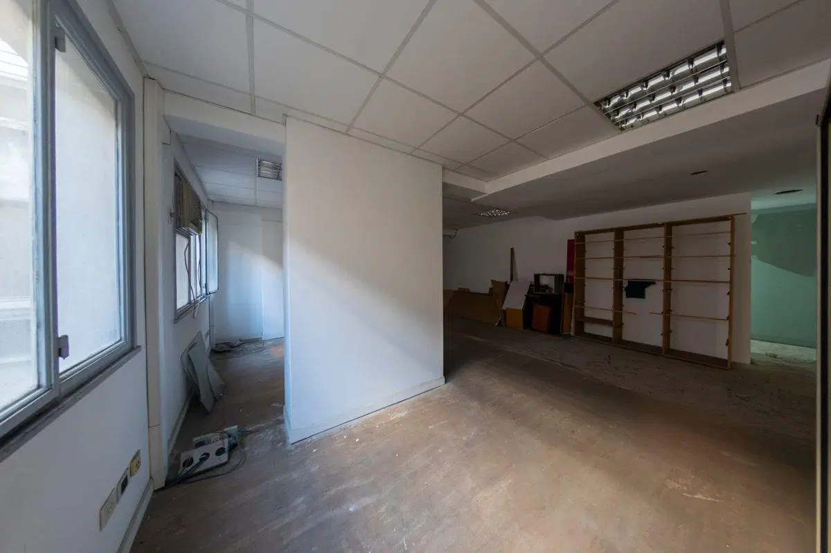 VENTA OFICINA EN MICROCENTRO 5