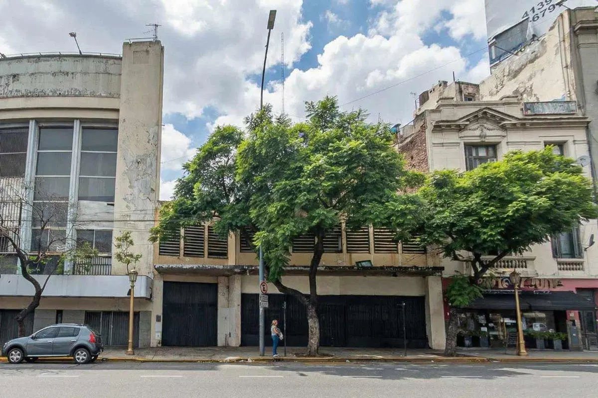 VENTA GALPON  (1084 m2) -DEPOSITO-LOCAL COMERCIAL 3