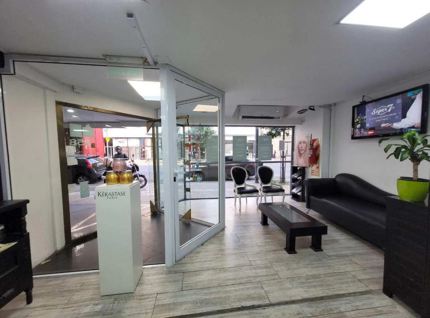 VENTA LOCAL 80 M2 + EP + DPTO 171 M2 EN AV CÓRDOBA 2