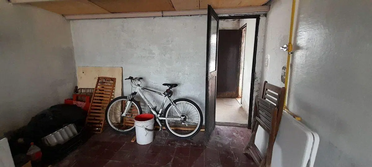 VENTA-CASA 4 AMB-C/PARQUE Y GARAJE-CHASCOMÚS 4