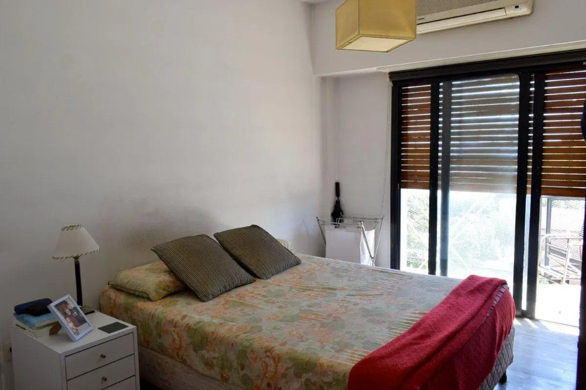 VENTA SEMI PISO 4 AMBIENTES QUILMES 5