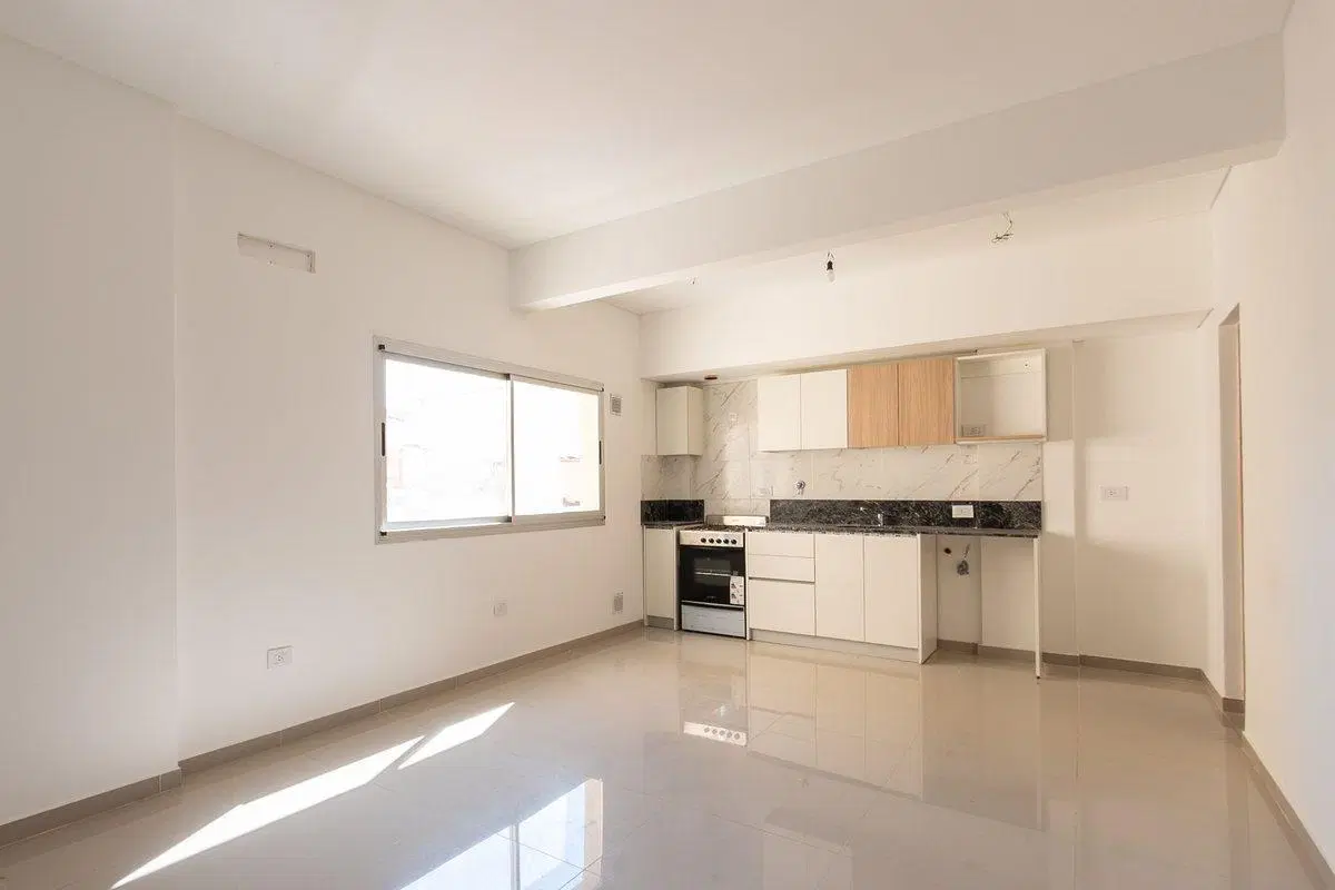 VENTA MONOAMBIENTE IMPECABLE  VALENTIN ALSINA 5