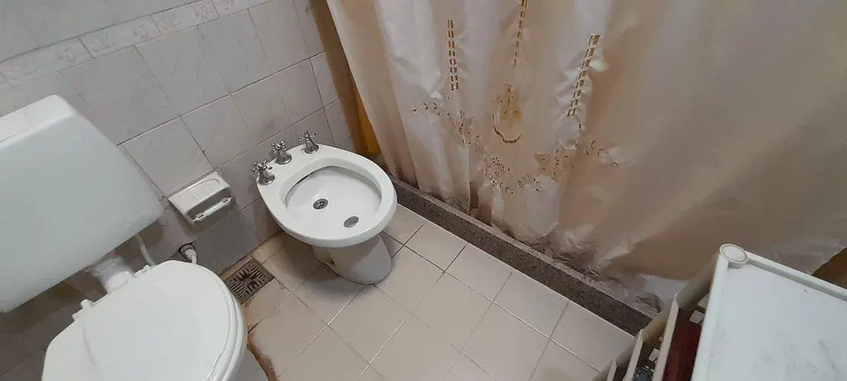 VENTA CASA A RECICLAR-INVERSORES-CENTRO CHASCOMUS 4