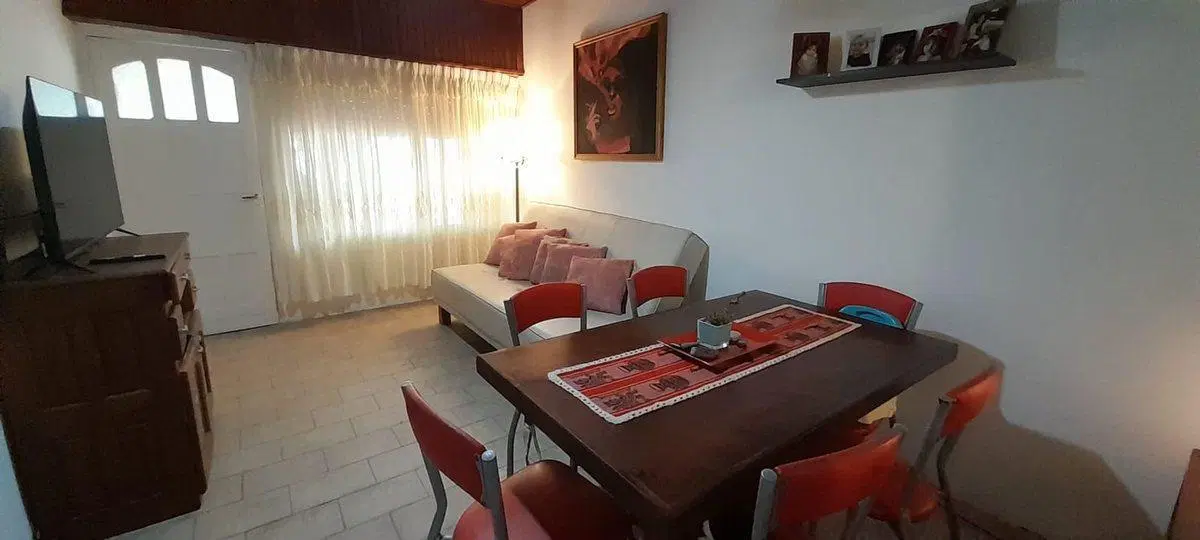 VENTA-CASA 3 AMB. C/ DEPTO. CASI CENTRO- CHASCOMÚS 2