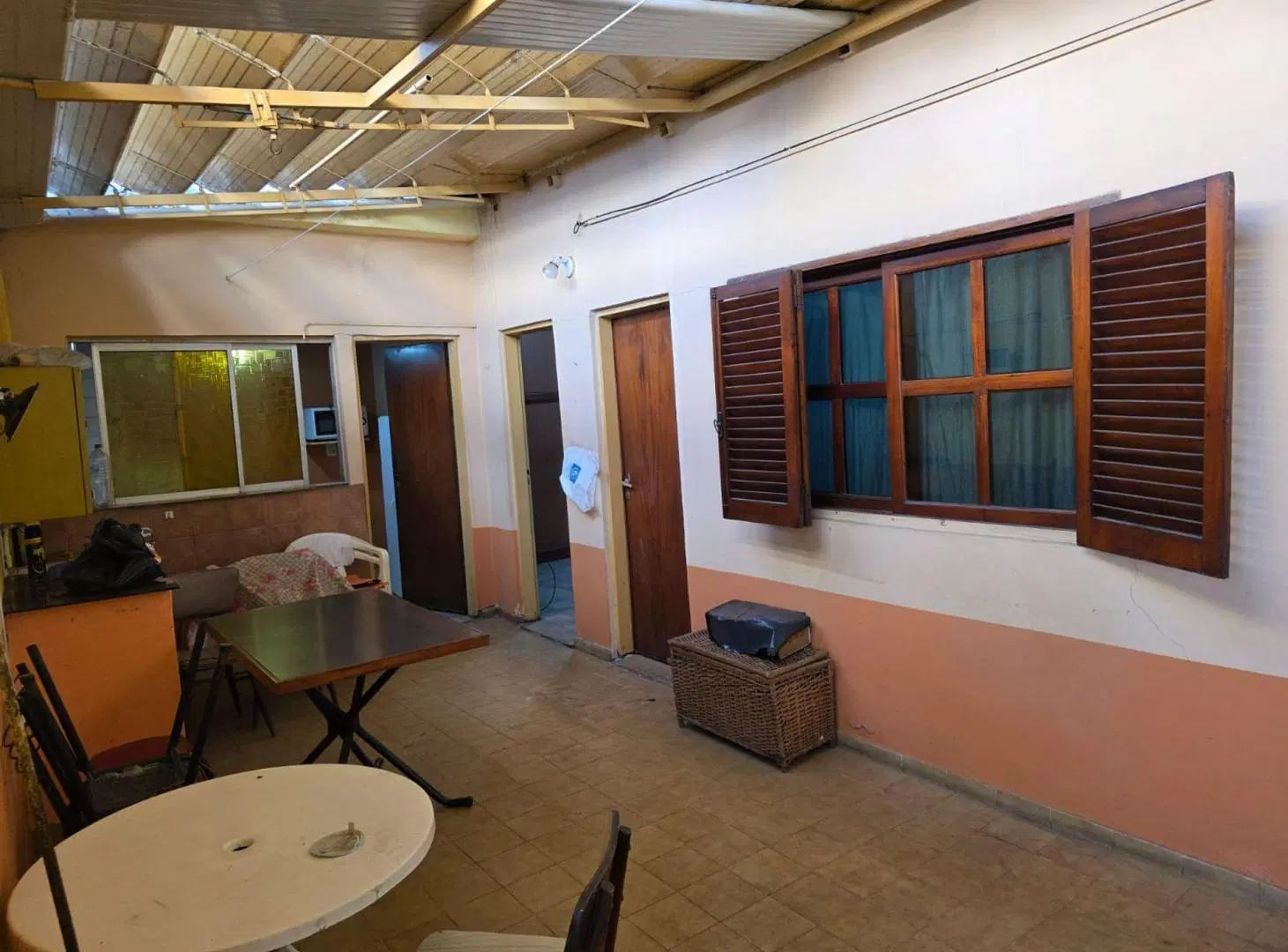 VENTA PH 3 AMB. UBICACION CENTRICA VALENTIN ALSINA 3