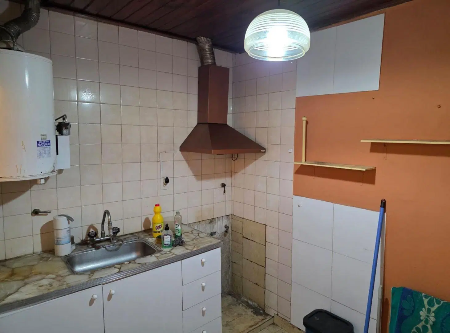 VENTA PH 3 AMB. UBICACION CENTRICA VALENTIN ALSINA 2
