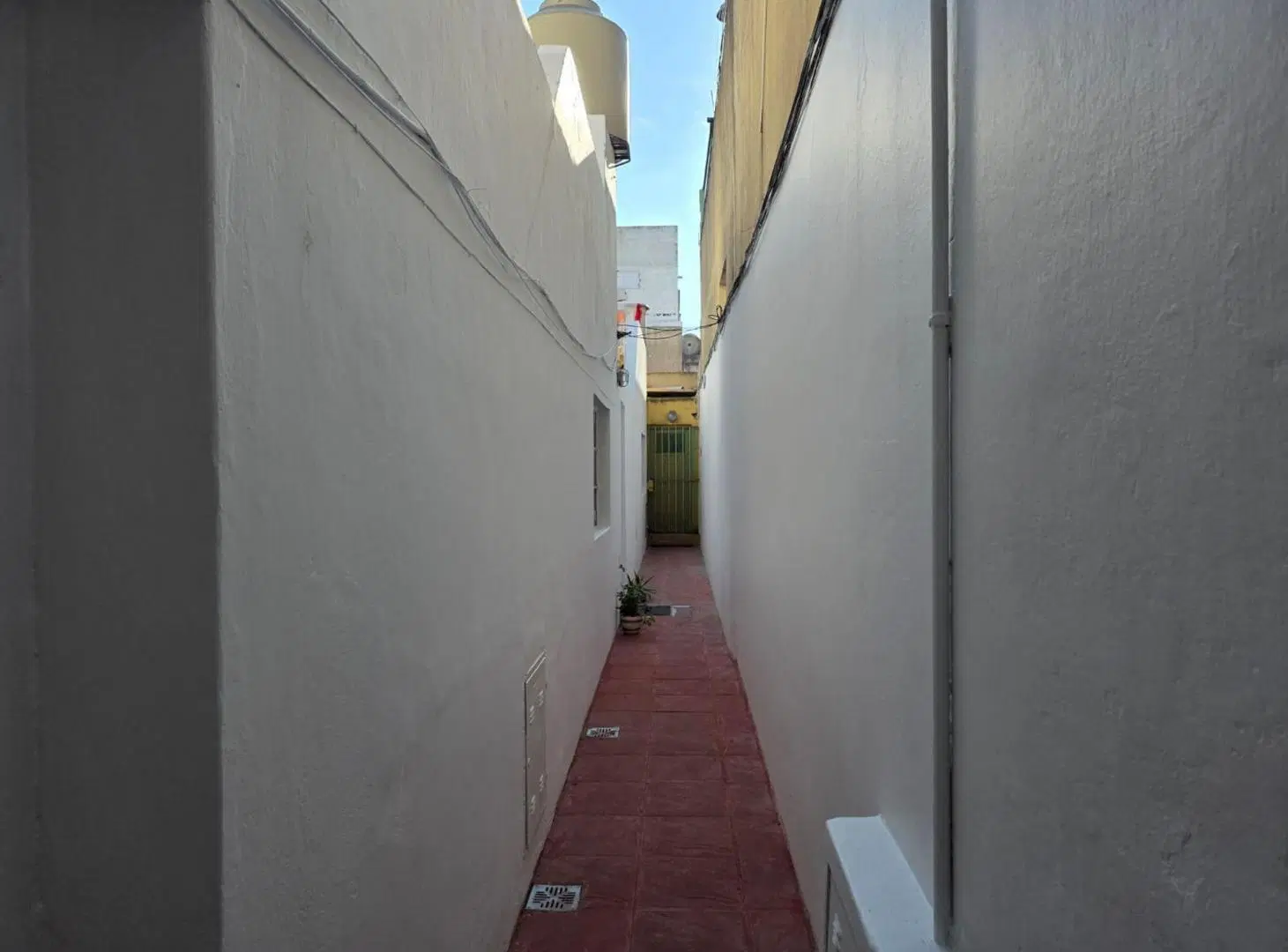 VENTA PH 3 AMB. UBICACION CENTRICA VALENTIN ALSINA 8