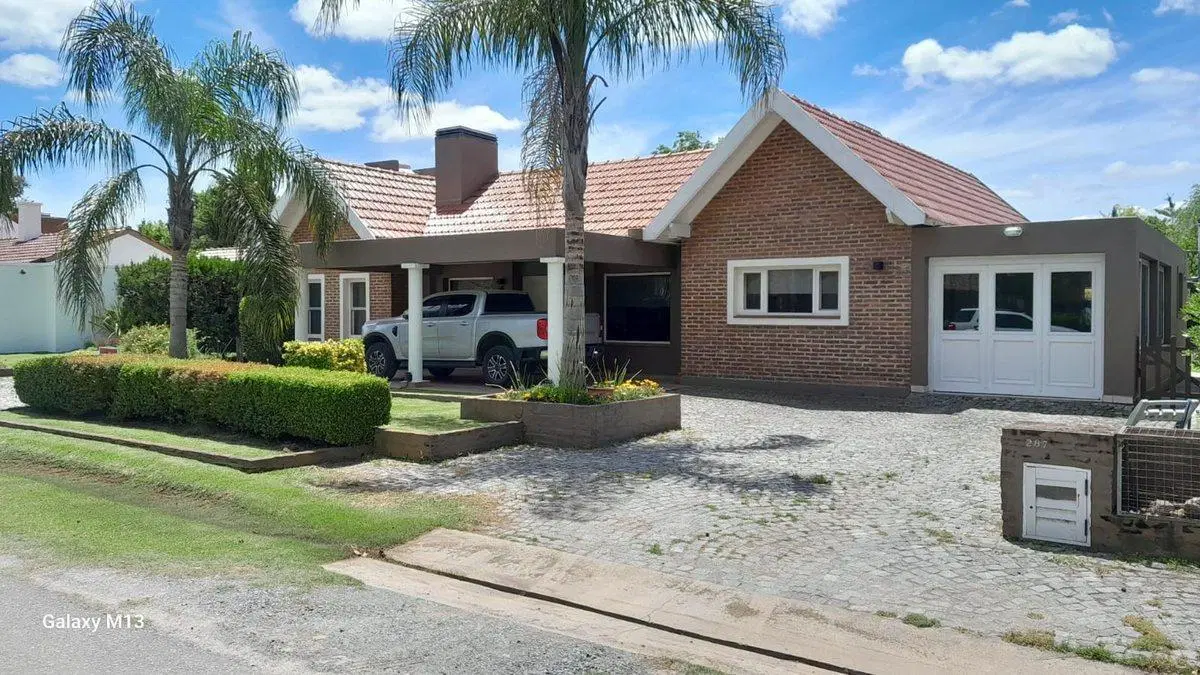 VENTA-COUNTRY GOLF CHASCOMÚS-CASA C/ LOTE 850 M2 4