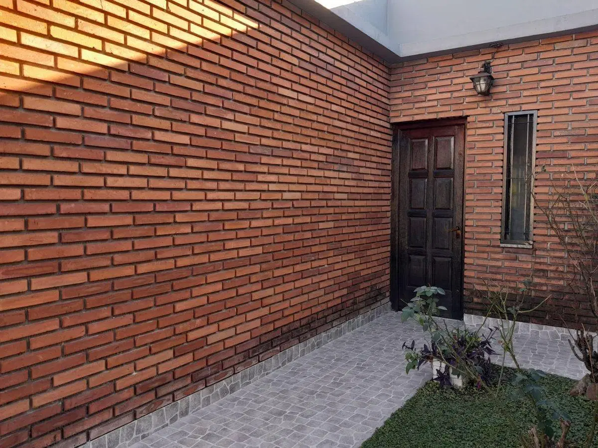 CASA 4 AMB. CON JARDÍN - APTO CRÉDITO- POMPEYA 3
