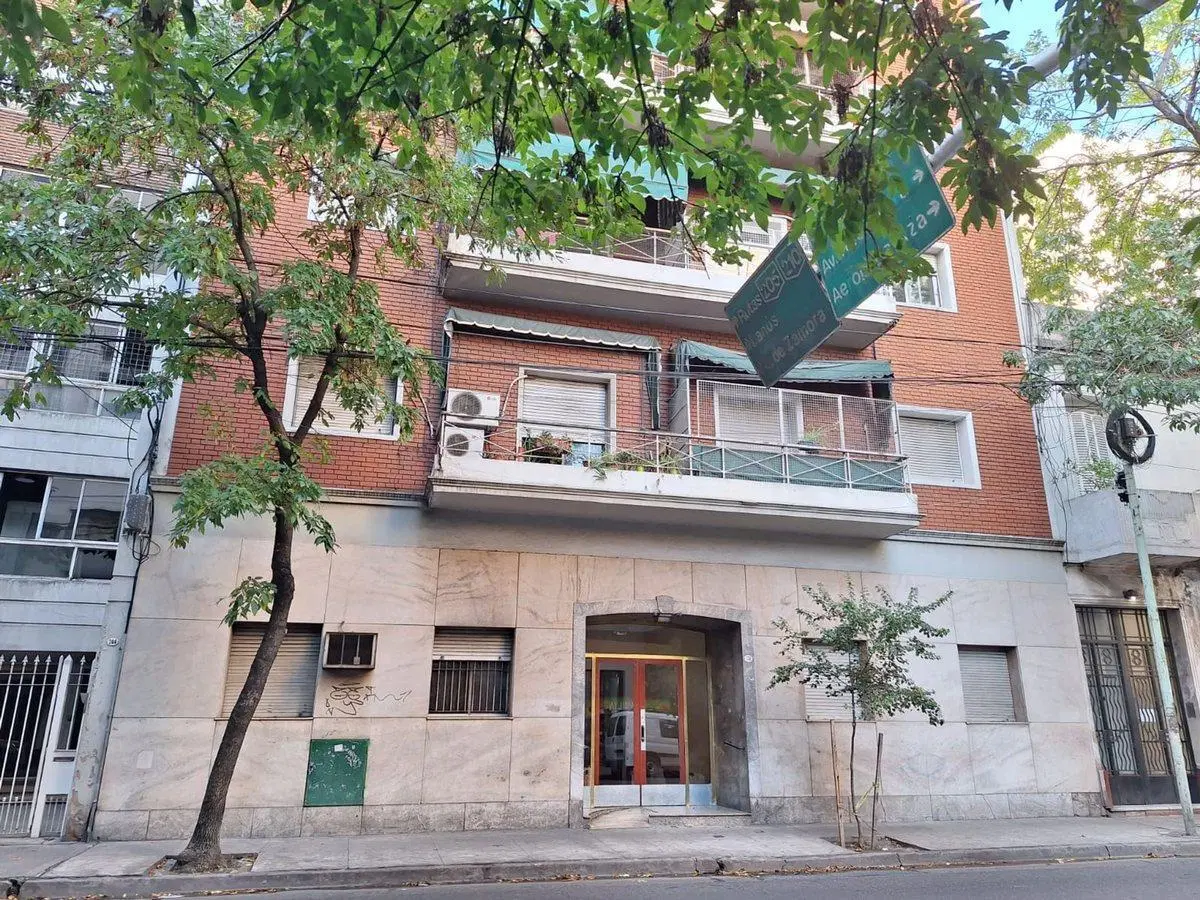 VENTA DEPTO 4 AMBIENTES EN BALVANERA 4