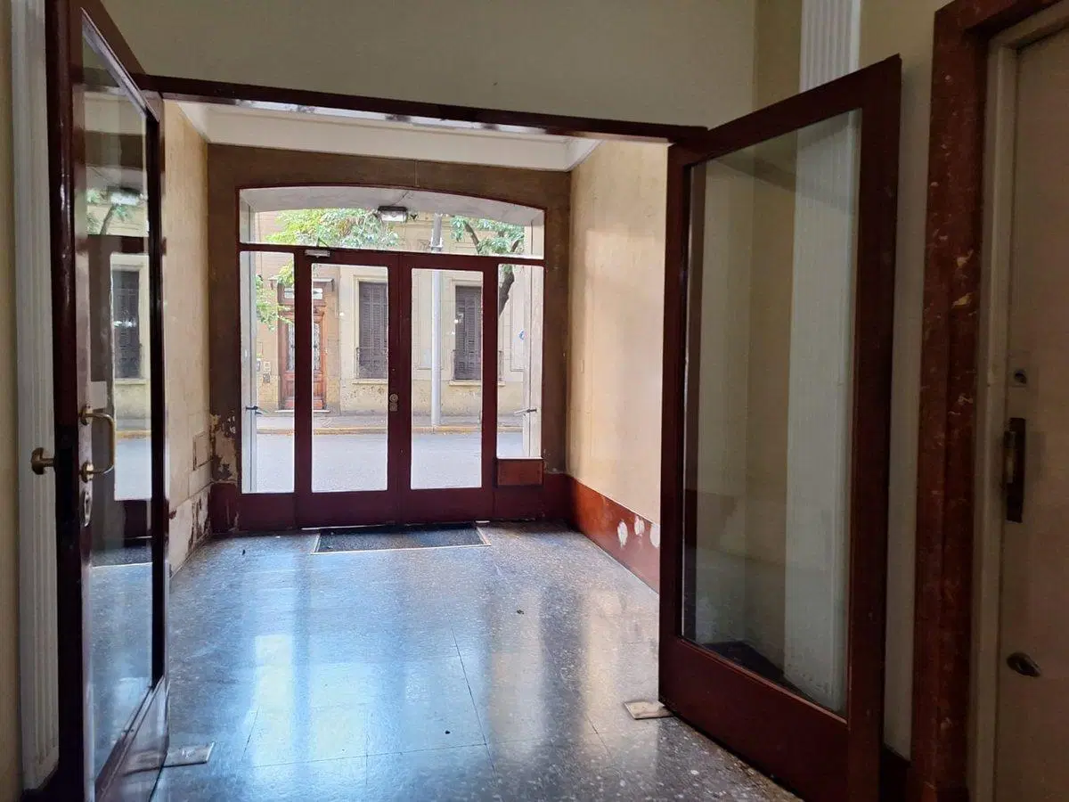 VENTA DEPTO 4 AMBIENTES EN BALVANERA 3