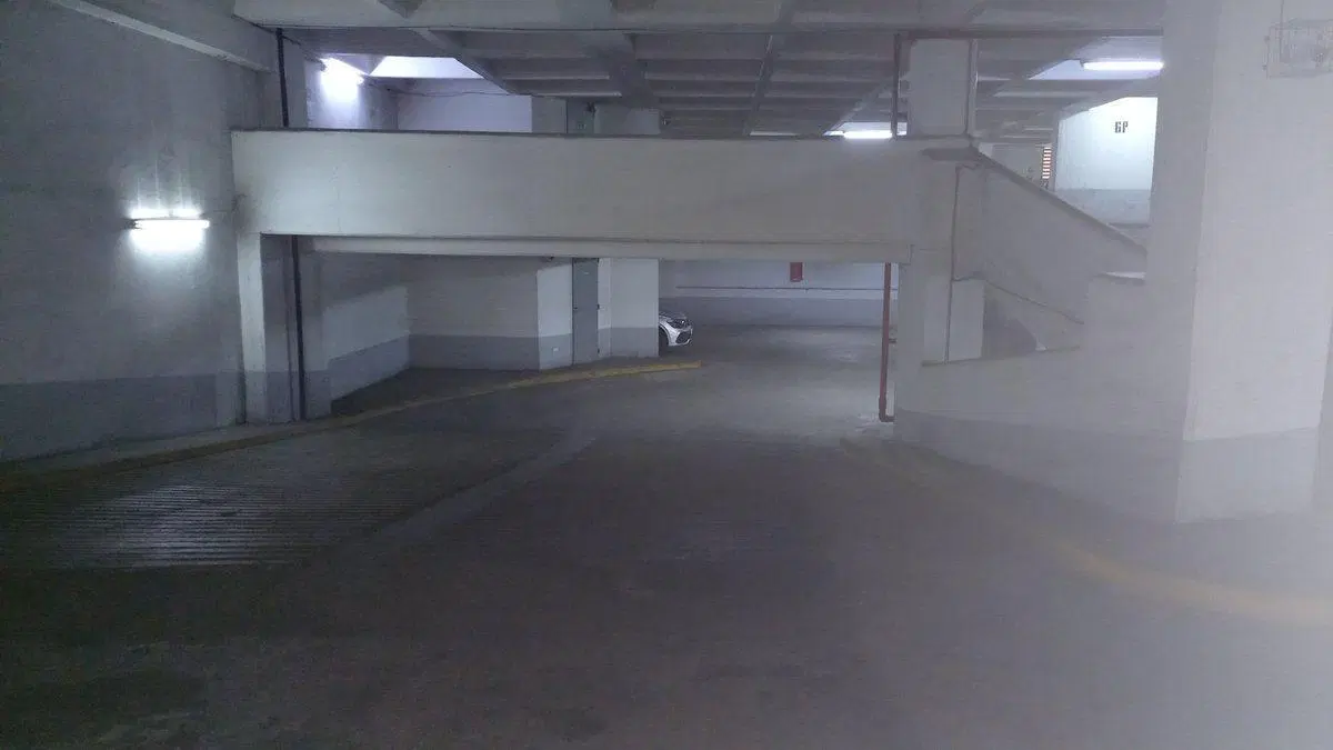 VENTA AMPLIA COCHERA BARRIO MONSERRAT/ZONA CENTRO 2