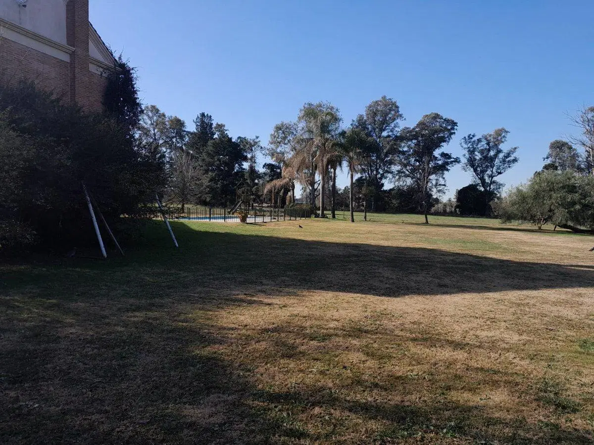 VENTA LOTE 1000 MTS - PILAR GOLF - B. PEVERO 3