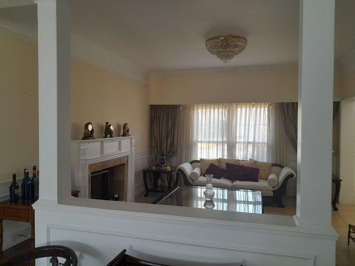 Foto de VENTA CASA 5 AMB. CON PILETA - PILAR GOLF, imagen 3