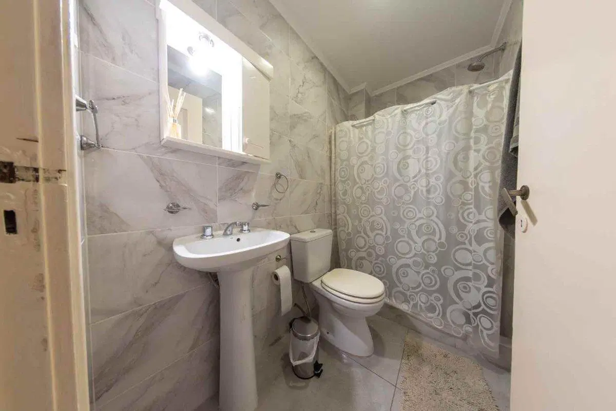 VENTA PH 3 AMBIENTES CON PATIO EN LANUS ESTE 4