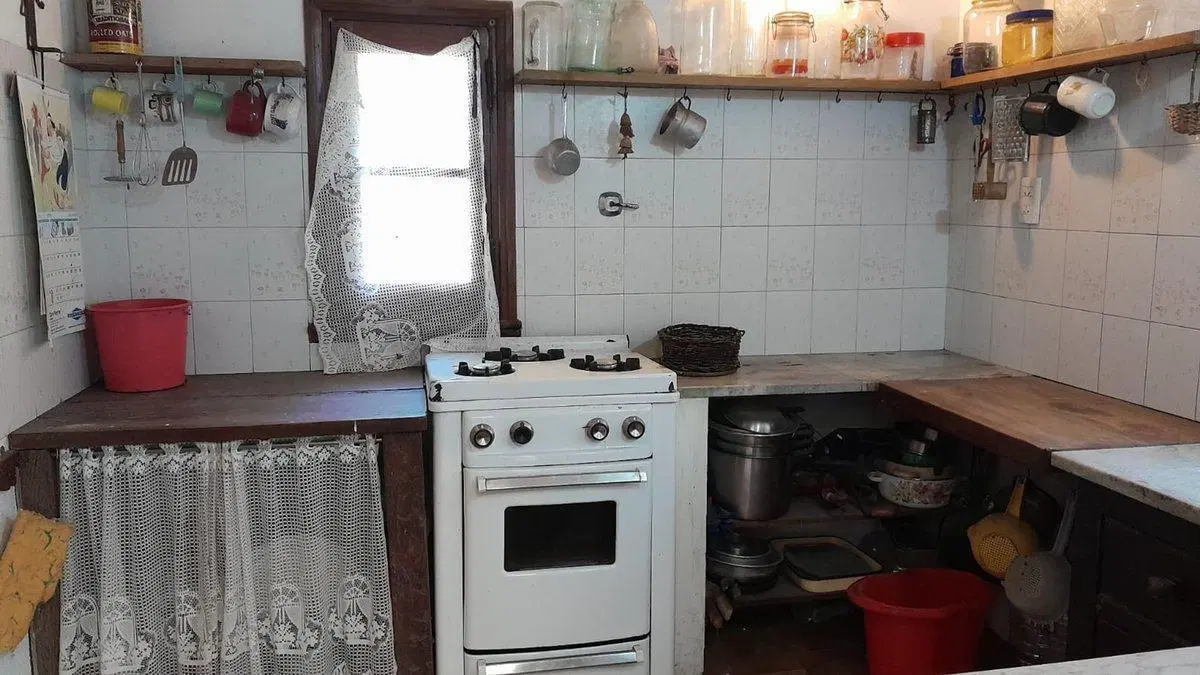 VENTA CASA QUINTA-SOBRE ASFALTO-RANCHOS-PCIA BS AS 4