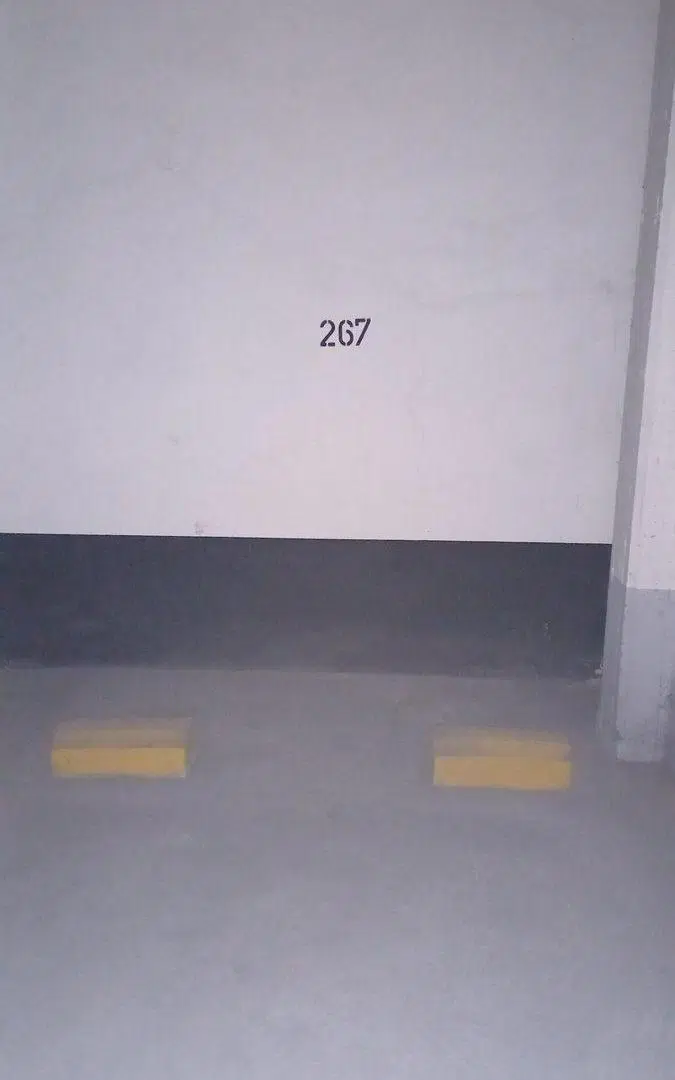VENTA AMPLIA COCHERA BARRIO MONSERRAT/ZONA CENTRO 4