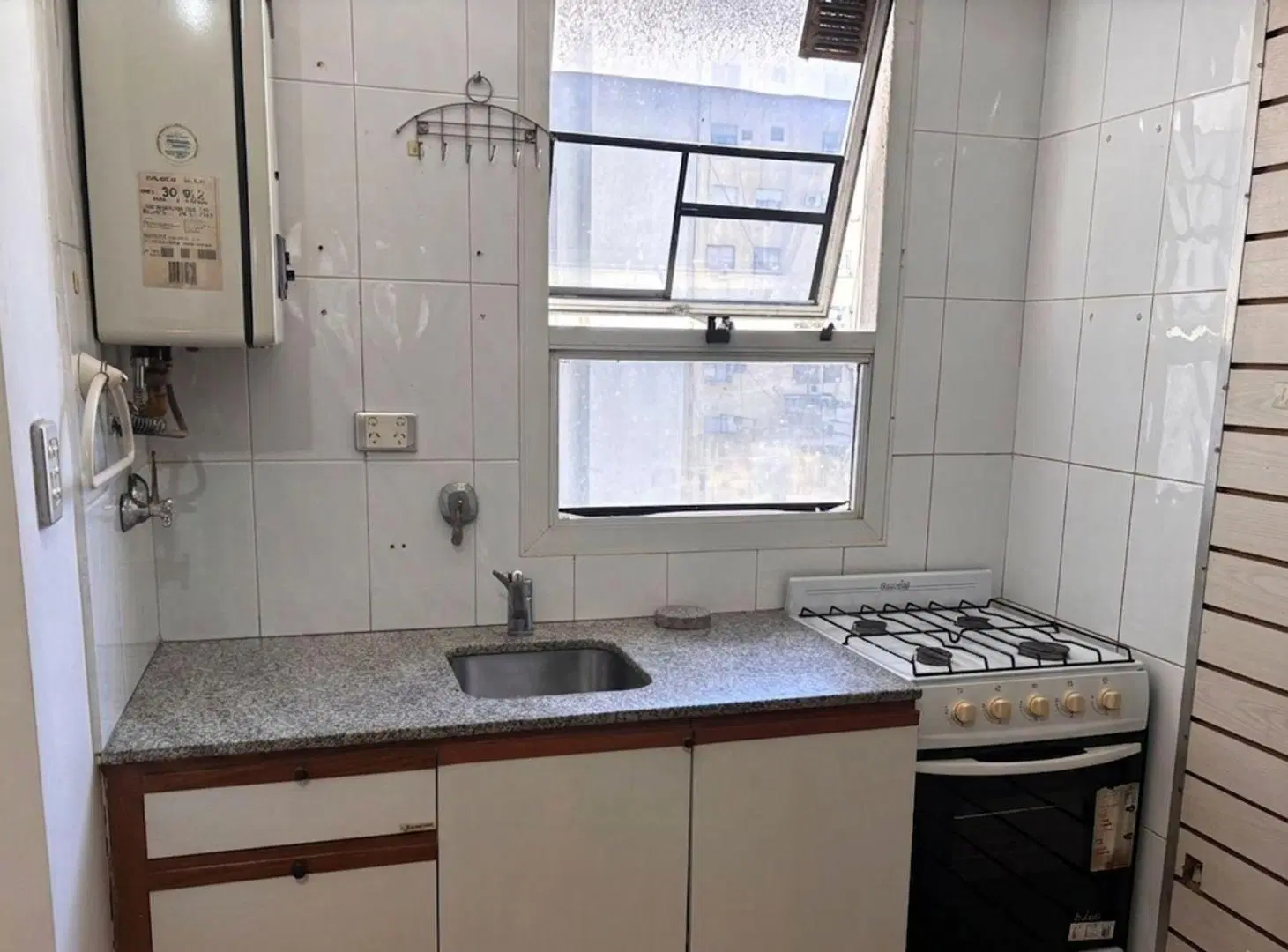 ALQUILER MONOAMBIENTE EN SAN NICOLAS 5