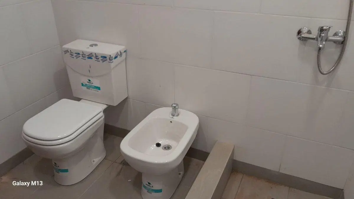 VENTA-CASA 3 AMB.-APTO CREDITO-CHASCOMÚS 4