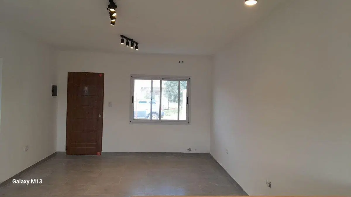 VENTA-CASA 3 AMB.-APTO CREDITO-CHASCOMÚS 2