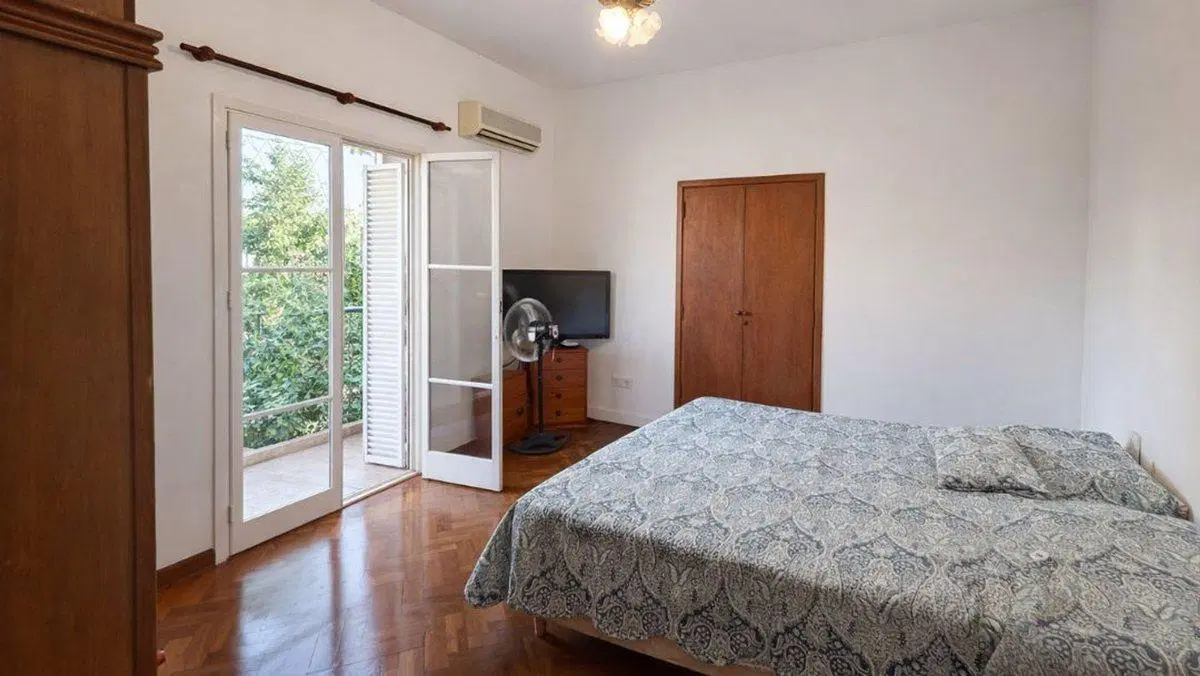 VENTA PH 4 AMB. C/PATIO Y TERRAZA - GERLI 5