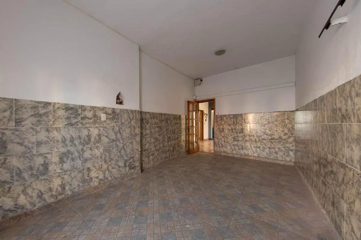 Casa de 4 amb lote propio - Lanus Oeste - cochera 4