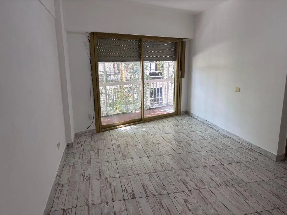 VENTA 2 AMB CON COCHERA EN BALVANERA 4