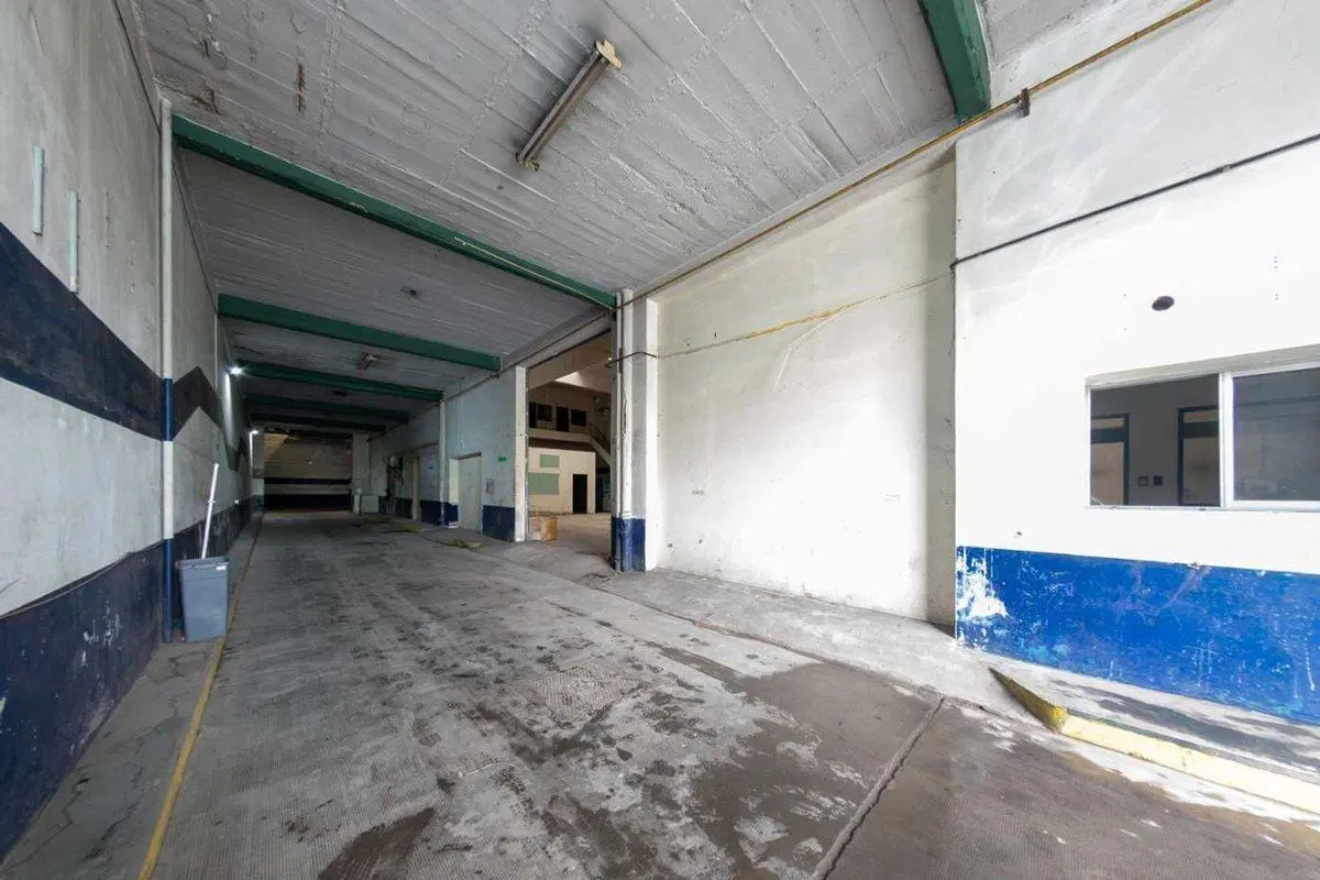 VENTA GALPON  (1084 m2) -DEPOSITO-LOCAL COMERCIAL 5