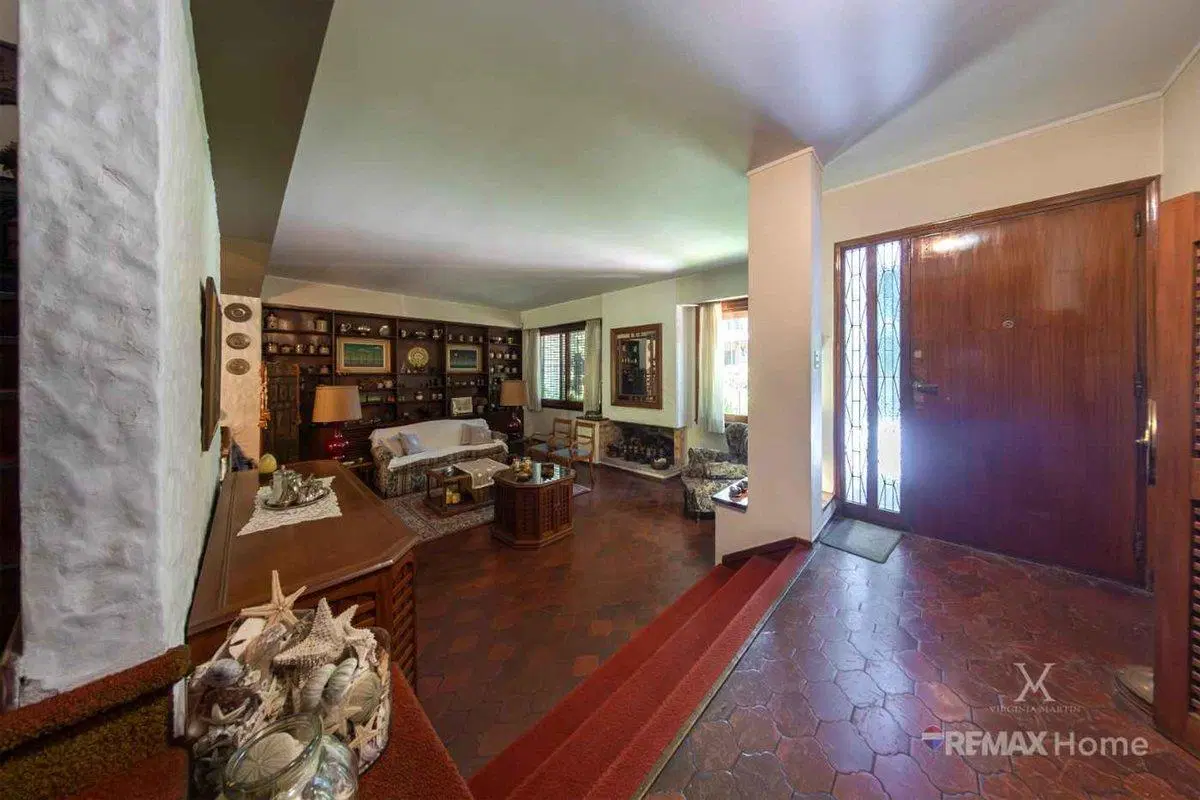 VENTA DE CASA 5 AMB C/COCHERA SAN ISIDRO 2