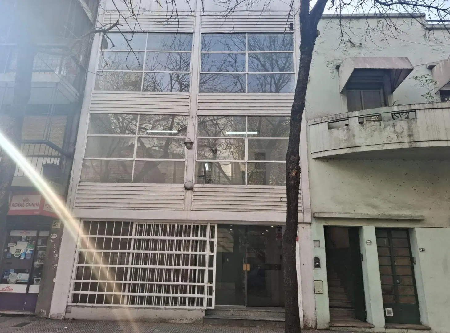 ALQUILER LOCAL CON OFICINAS - BALVANERA 3