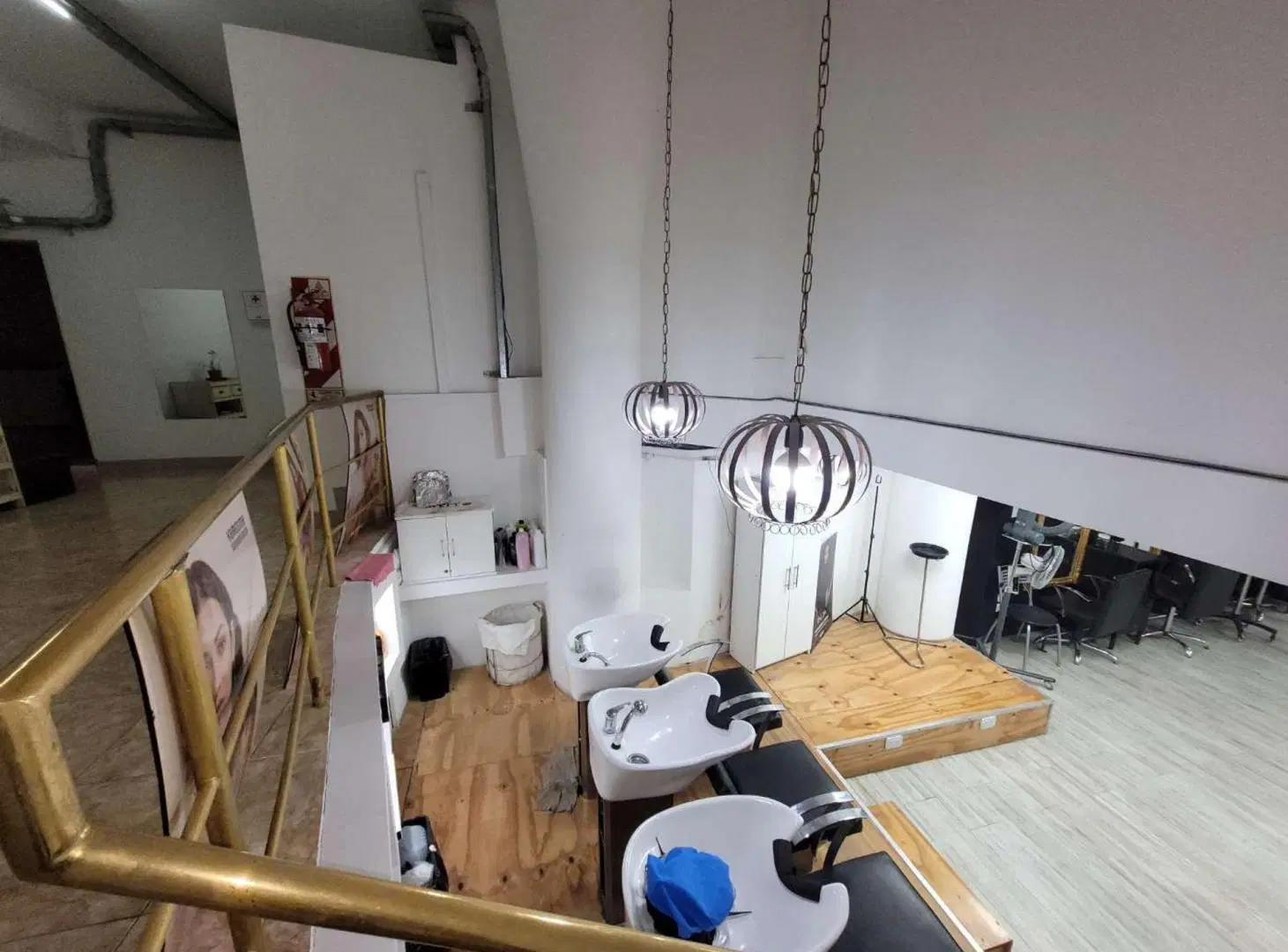 VENTA LOCAL 80 M2 + EP + DPTO 171 M2 EN AV CÓRDOBA 4