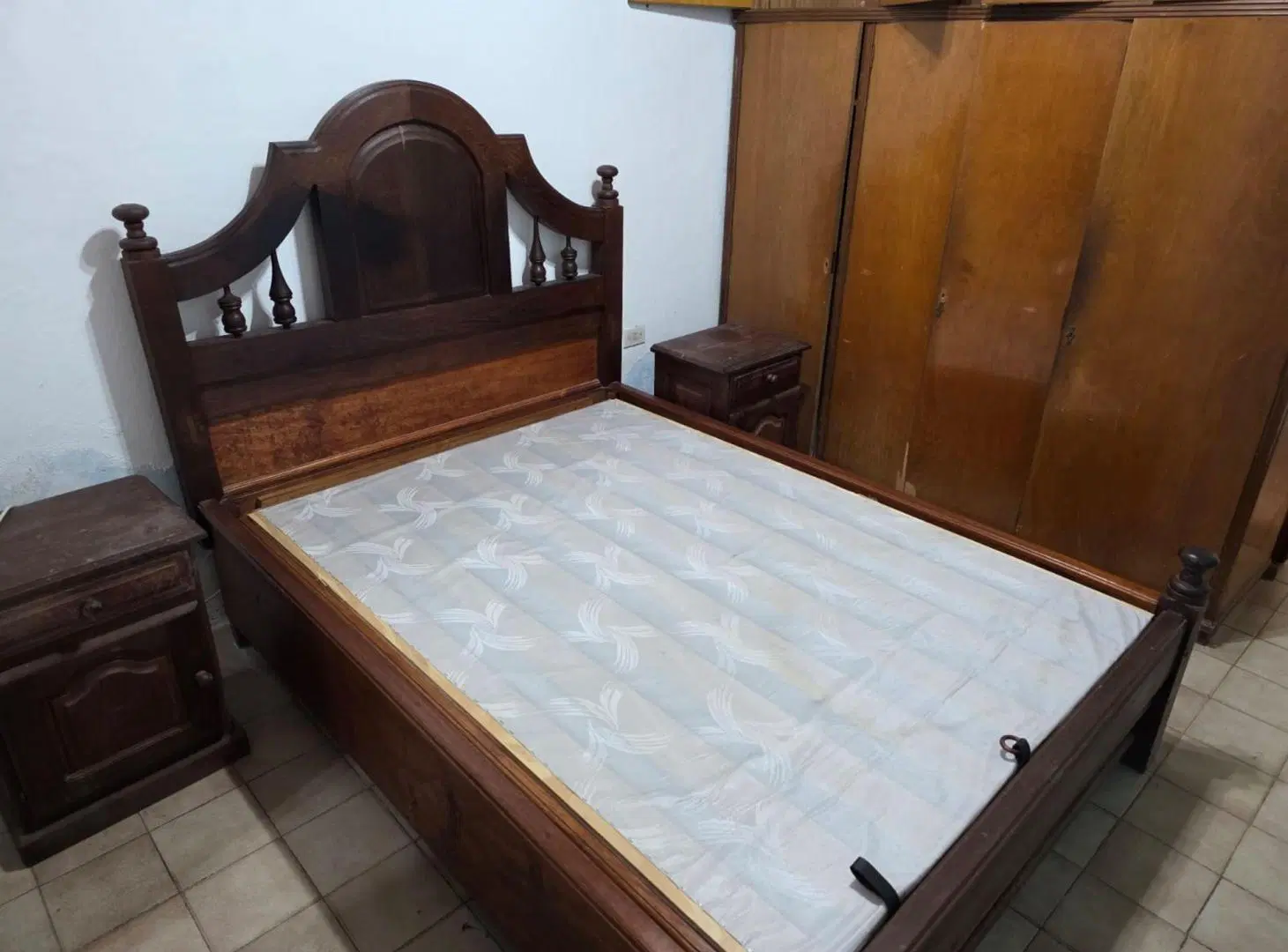 VENTA PH 3 AMB. UBICACION CENTRICA VALENTIN ALSINA 5