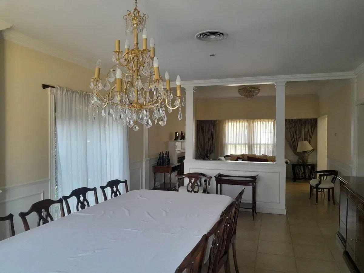 VENTA CASA 5 AMB. CON PILETA - PILAR GOLF 5