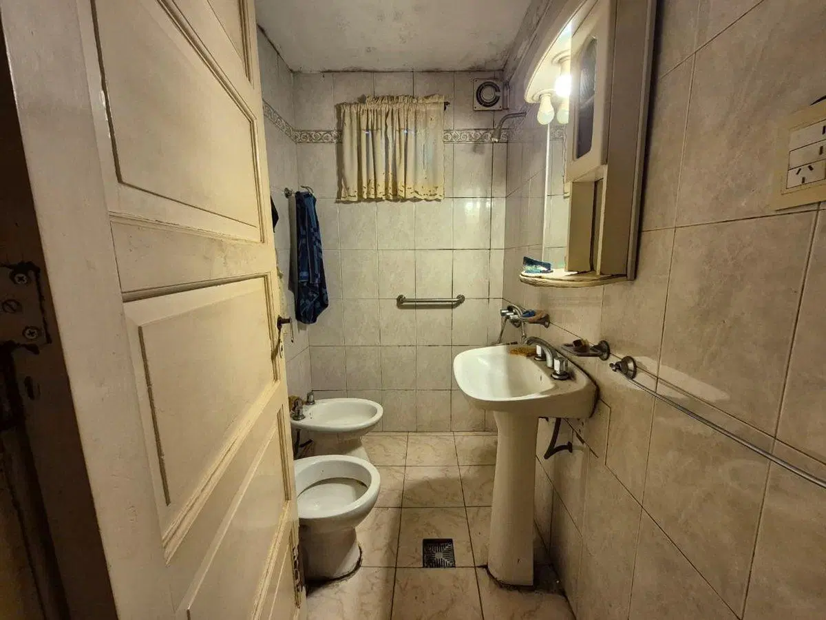 VENTA CASA 4 AMB-FONDO LIBRE- 272 M2- 8