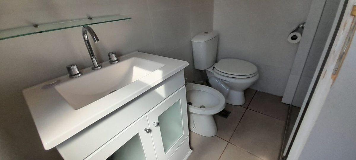 Foto de VENTA-CASA 6 AMB. BARRIO CHACRAS VITEL-CHASCOMÚS, imagen 5