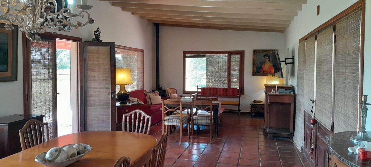 Foto de VENTA-CASA 6 AMB. BARRIO CHACRAS VITEL-CHASCOMÚS, imagen 2